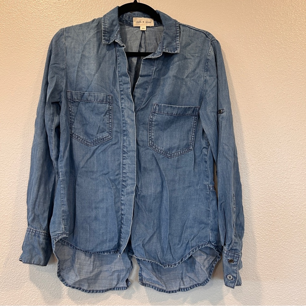 Cloth & Stone Split Back Chambray Shirt Blue Tencel‎ Split Back Women’s Size XS